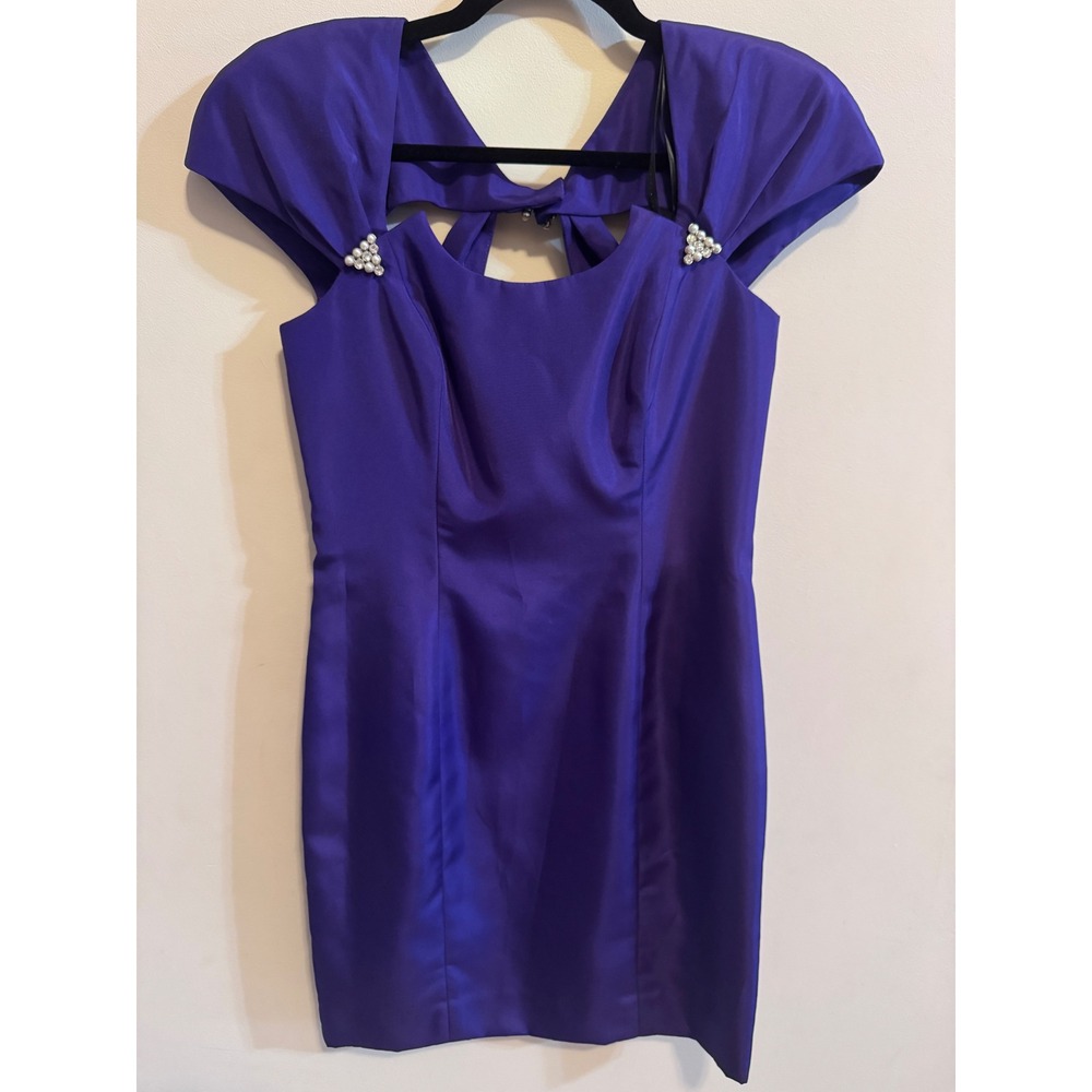 Vintage En Francais Huey Waltzer Purple Satin Cocktail Dress Pearl Detail Sz 8 - Picture 1 of 9